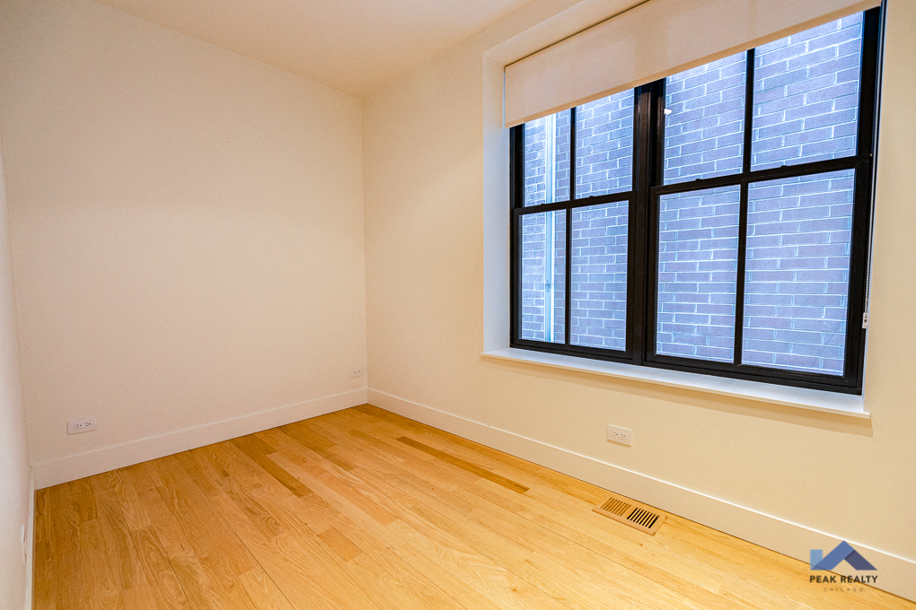 2617 N. Magnolia Ave. 2617 N. Magnolia Ave., Chicago, IL 60614 Lincoln Park - Leasing by Cross Street